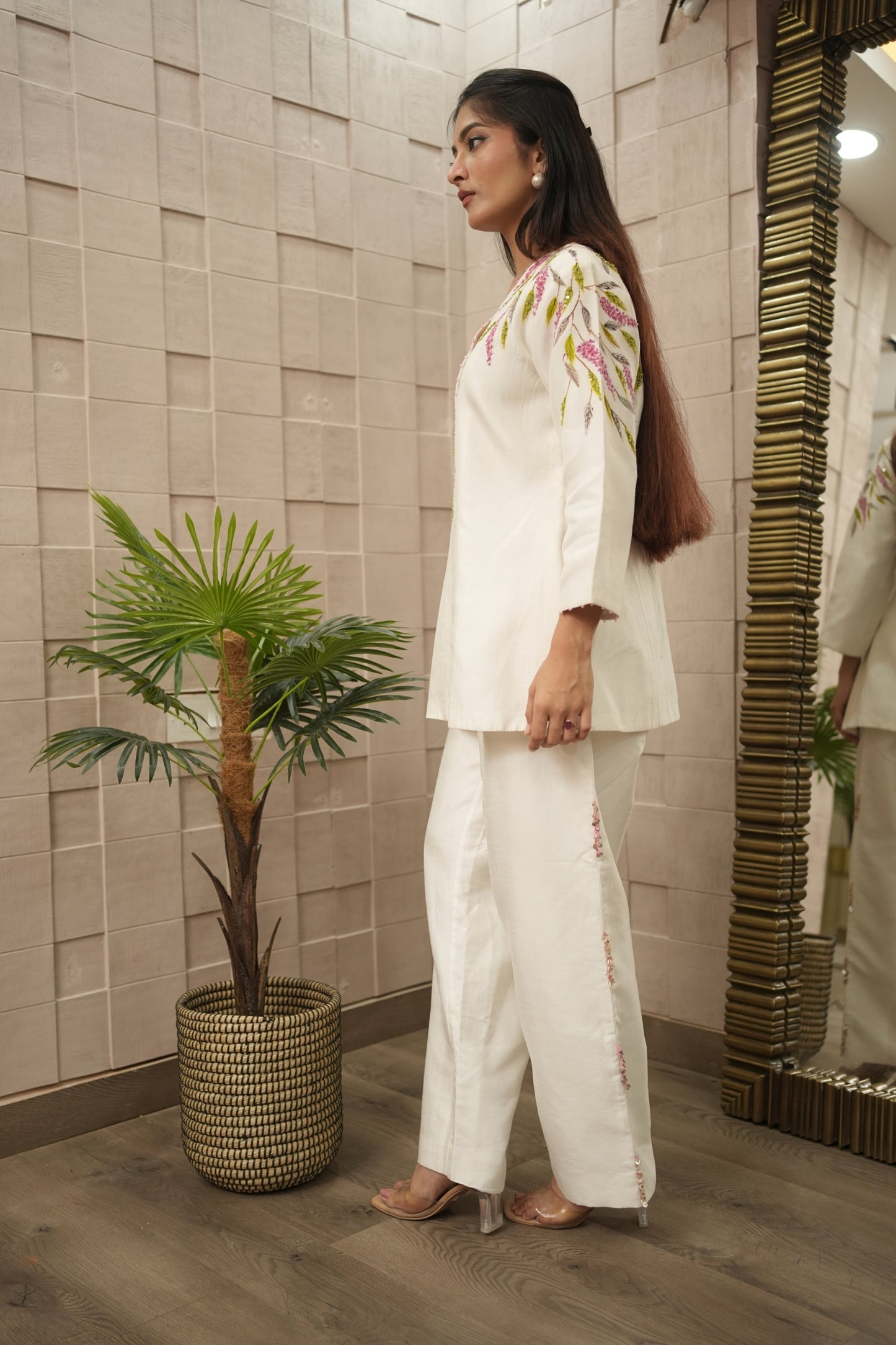 Ivory Wisteria Set
