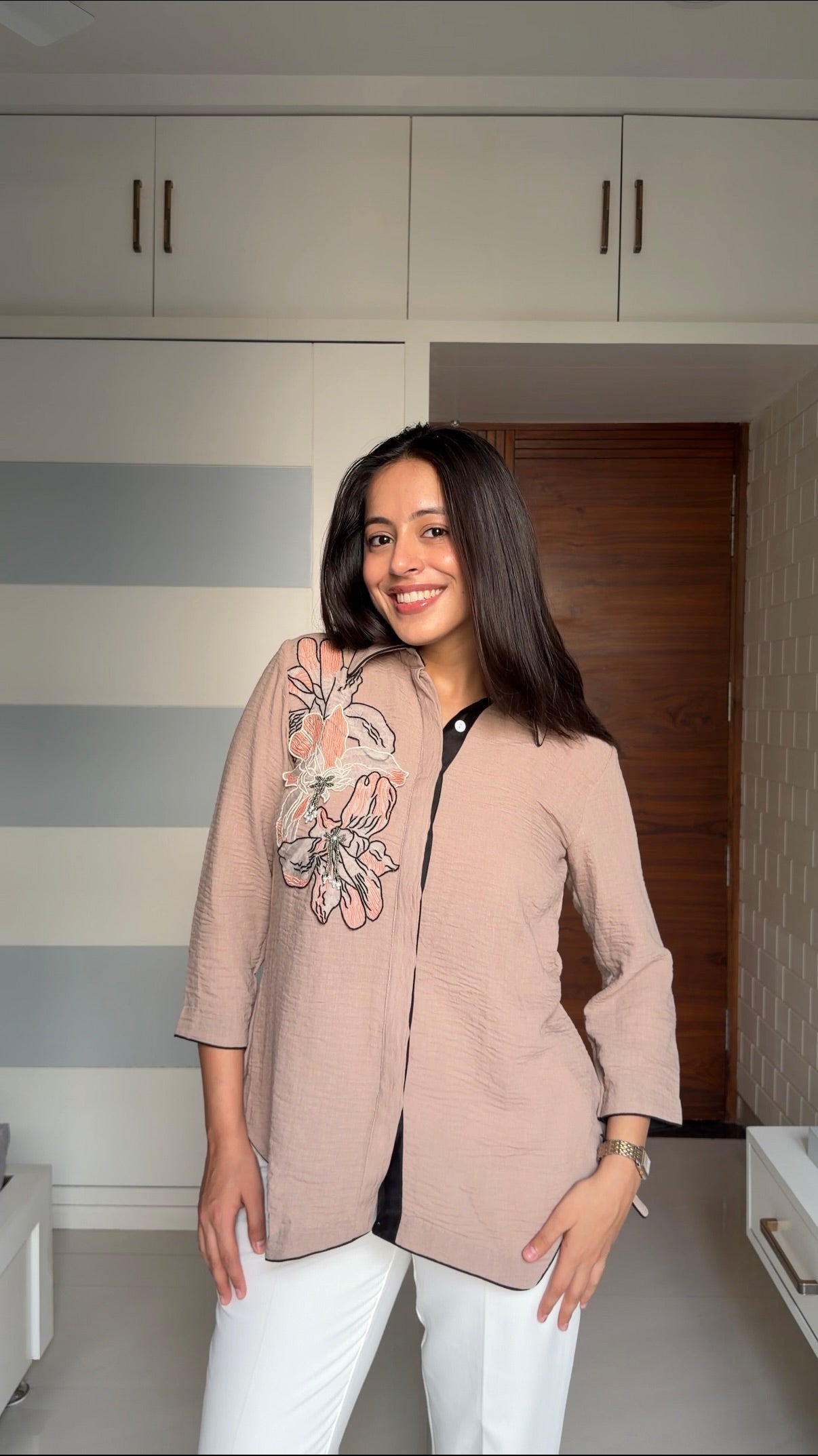 Petal Crest Shirt in Beige