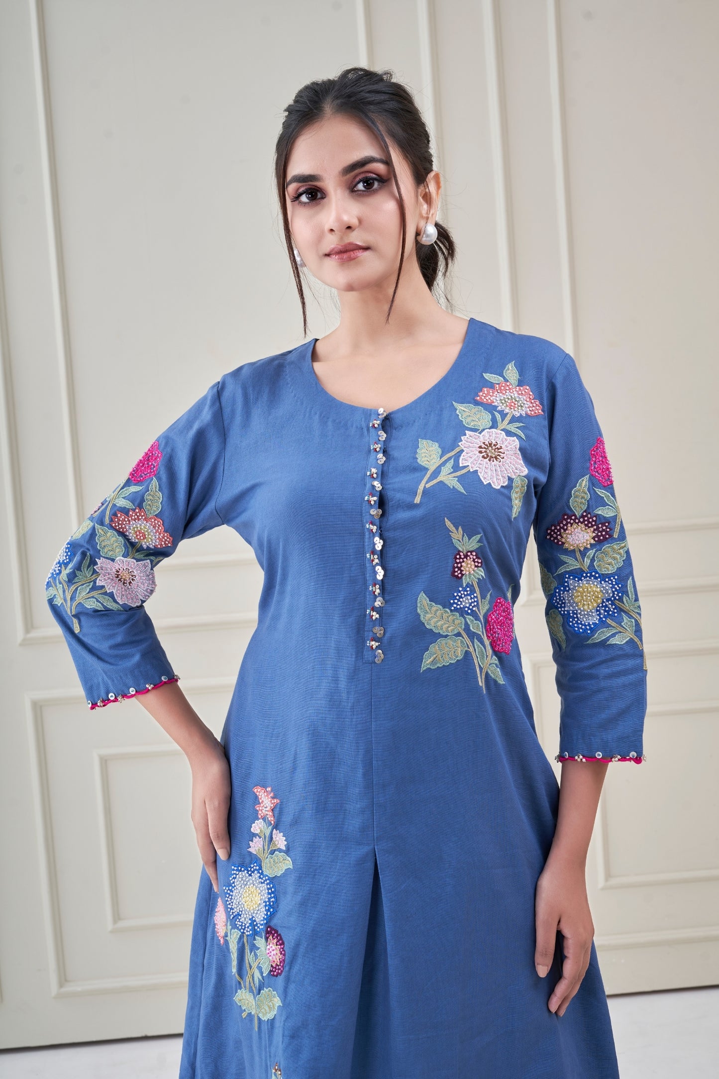 Azure Gulnaaz Set