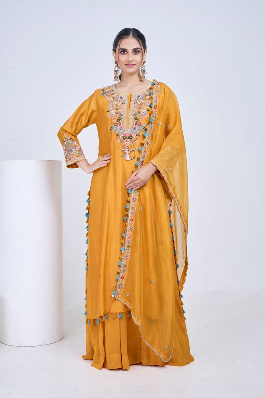 Tassel Tonic in Yellow