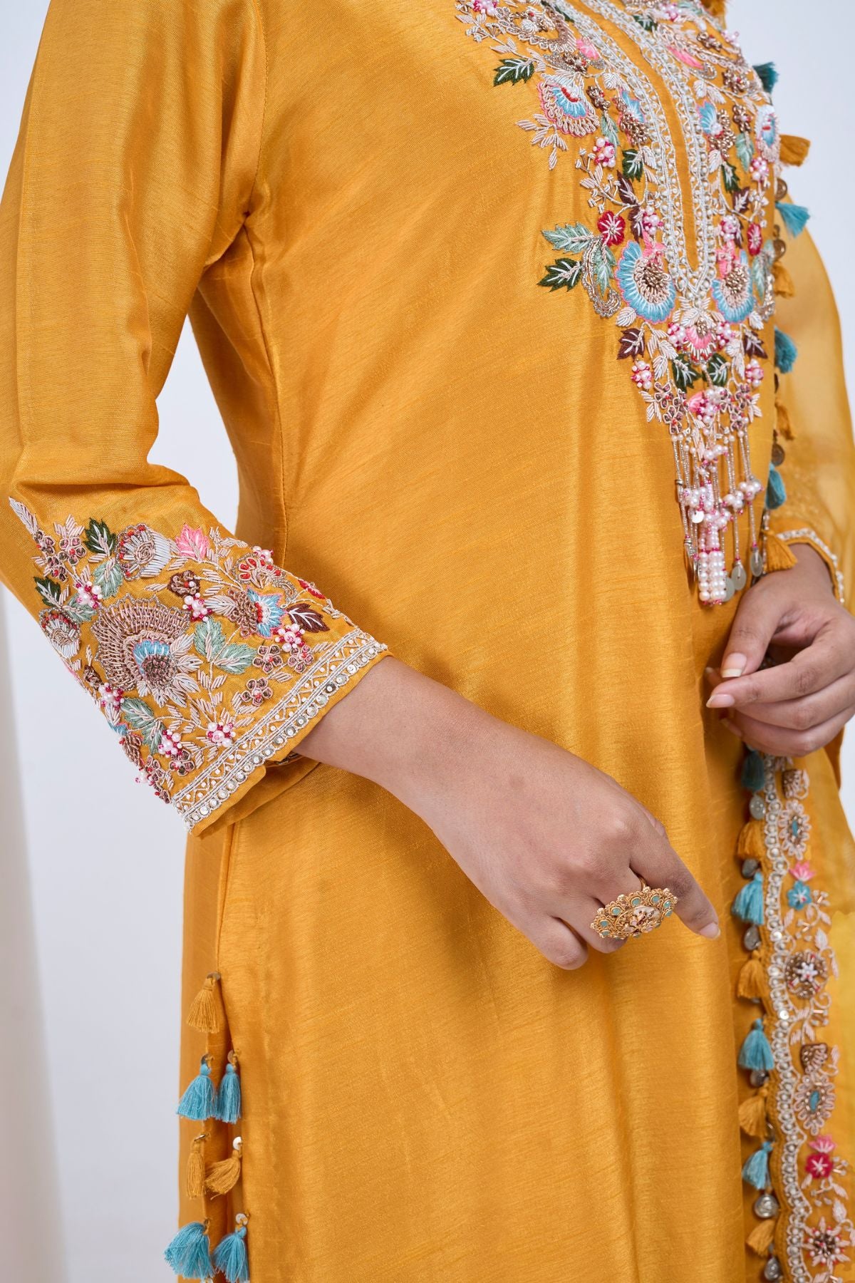 Tassel Tonic in Yellow