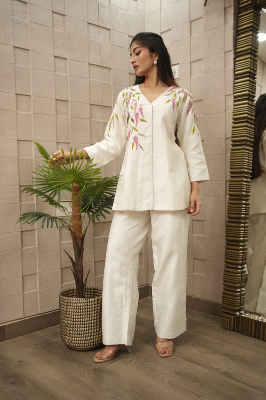 Ivory Wisteria Set