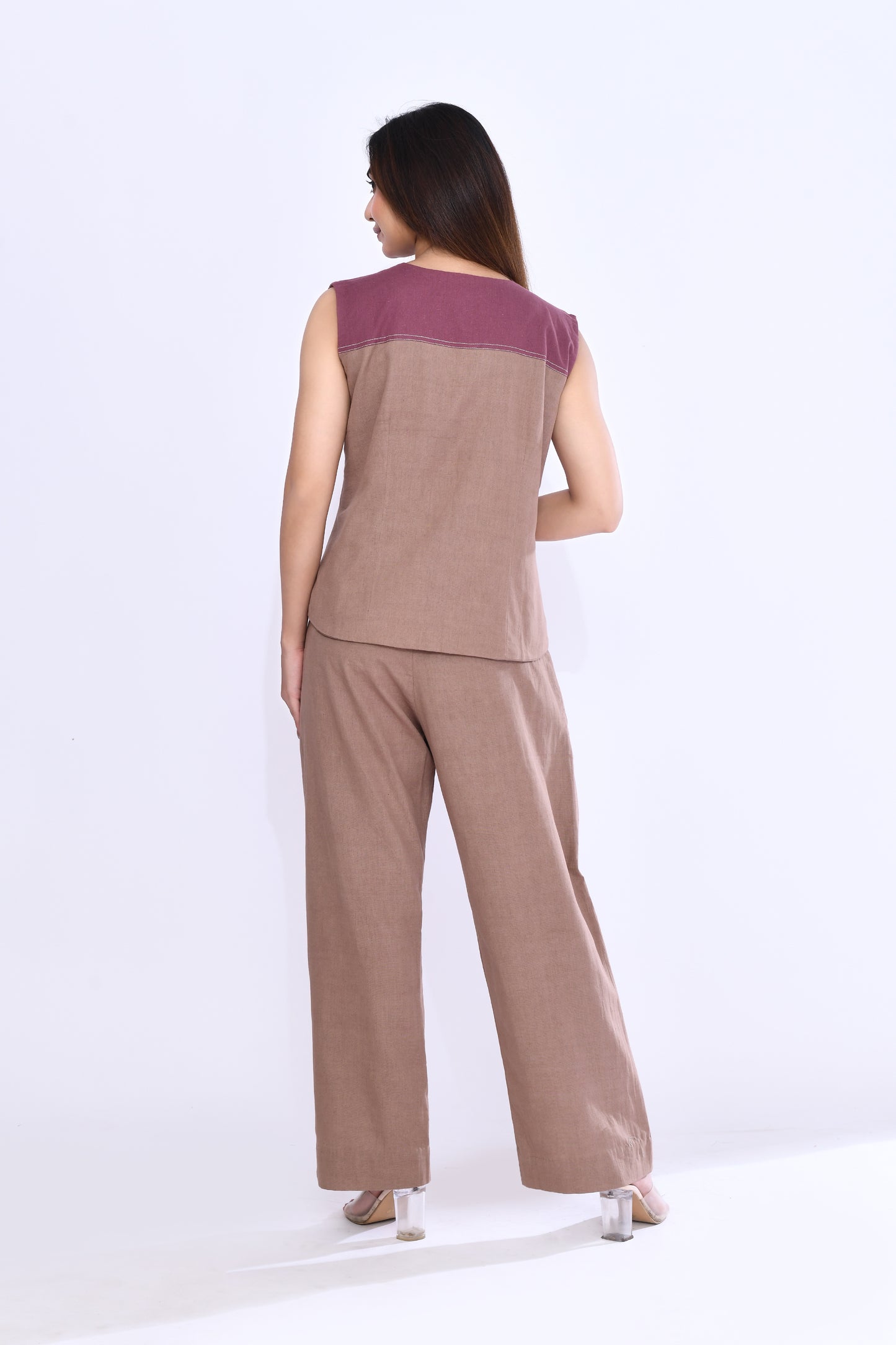 Mocha Petal Vest Set