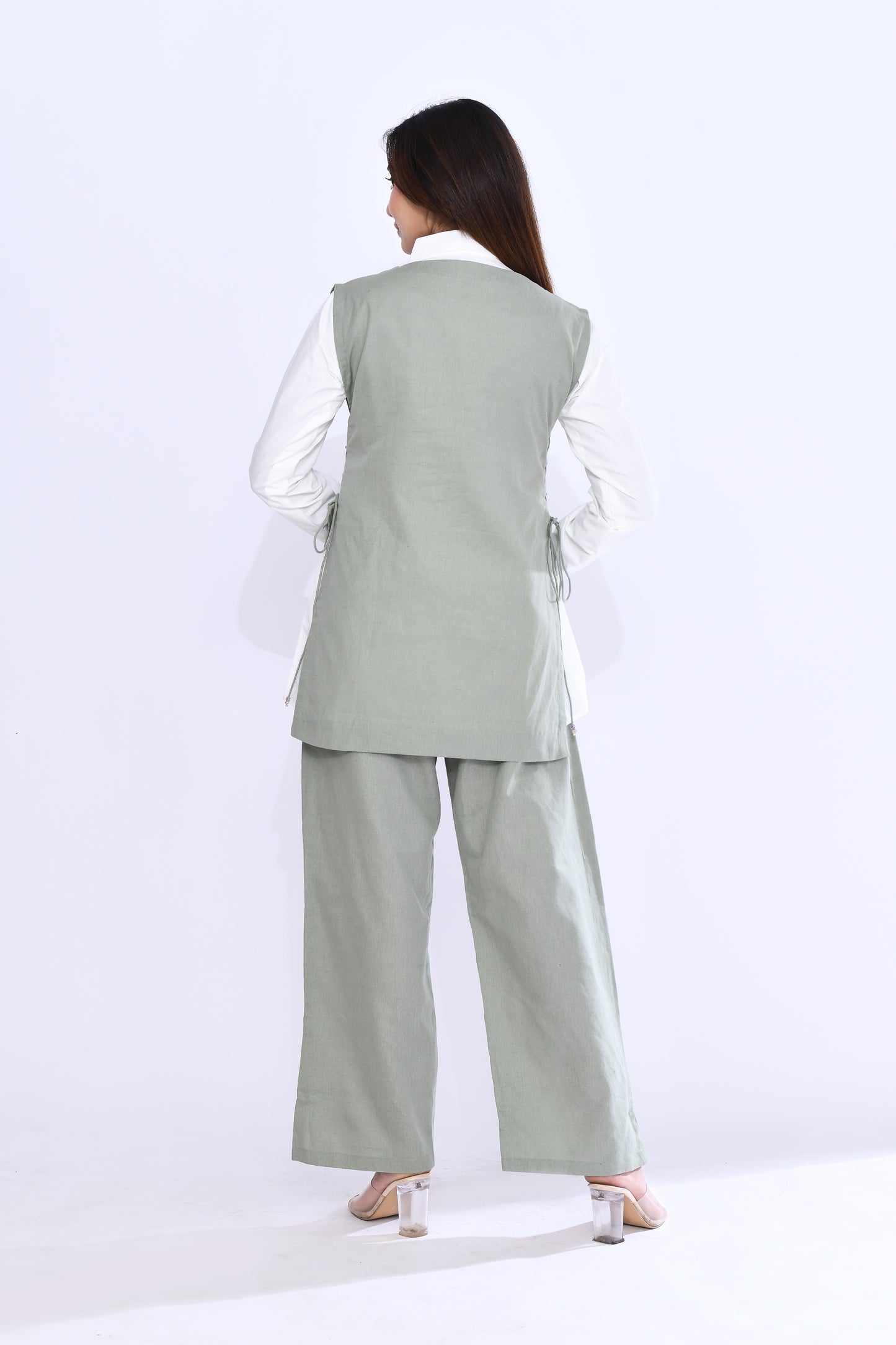 Sage Garden Vest Set